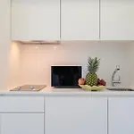 Host Wise - Private Flats - Terrace *