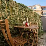 Host Wise - Private Flats - Terrace *