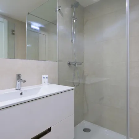 Host Wise - Private Flats - Terrace *