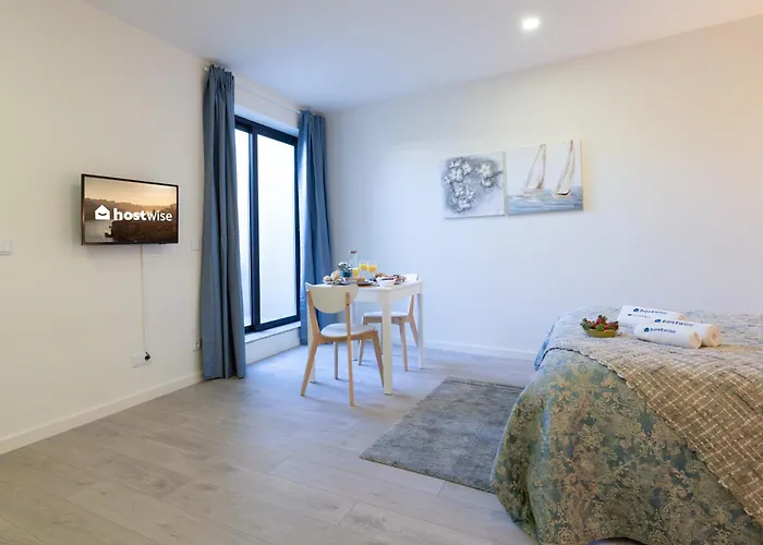 Host Wise - Private Flats - Terrace Daire Porto
