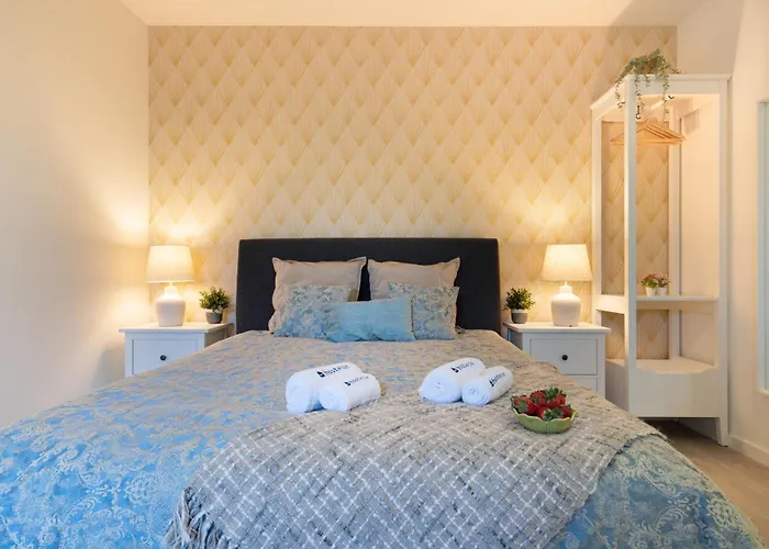 Apartment Host Wise - Private Flats - Terrace Porto