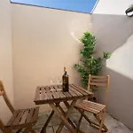 Host Wise - Private Flats - Terrace * Πόρτο