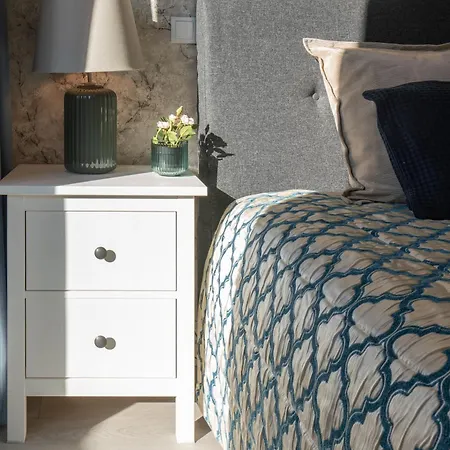 Host Wise - Private Flats - Terrace *