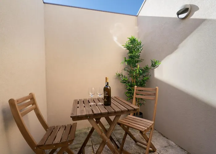 Host Wise - Private Flats - Terrace * ポルト